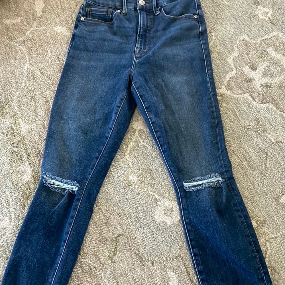 good american size 4/27 blue ripped skinnny jeans